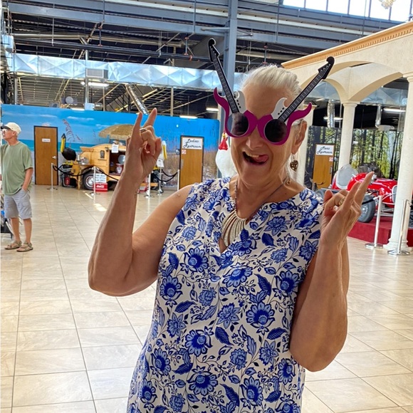 MEET THE POSHER About Me – Kim @vintage_country - Picture 6 of 12